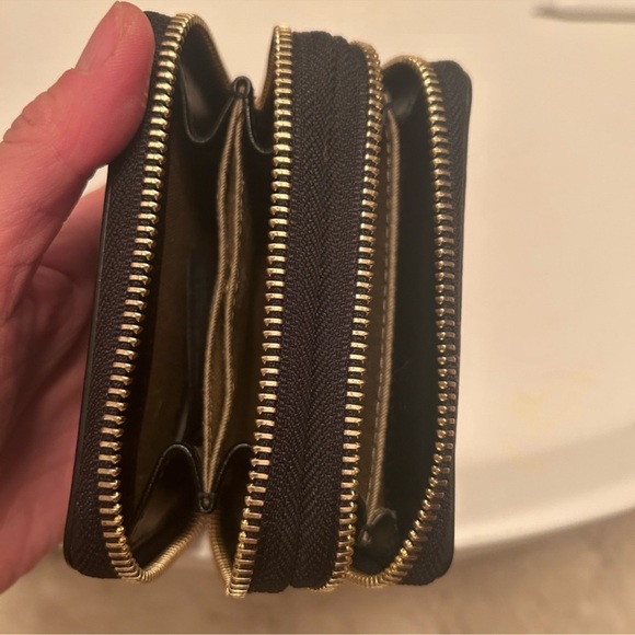 AllSaints Eve crossbody bag and matching wallet - Picture 10 of 12